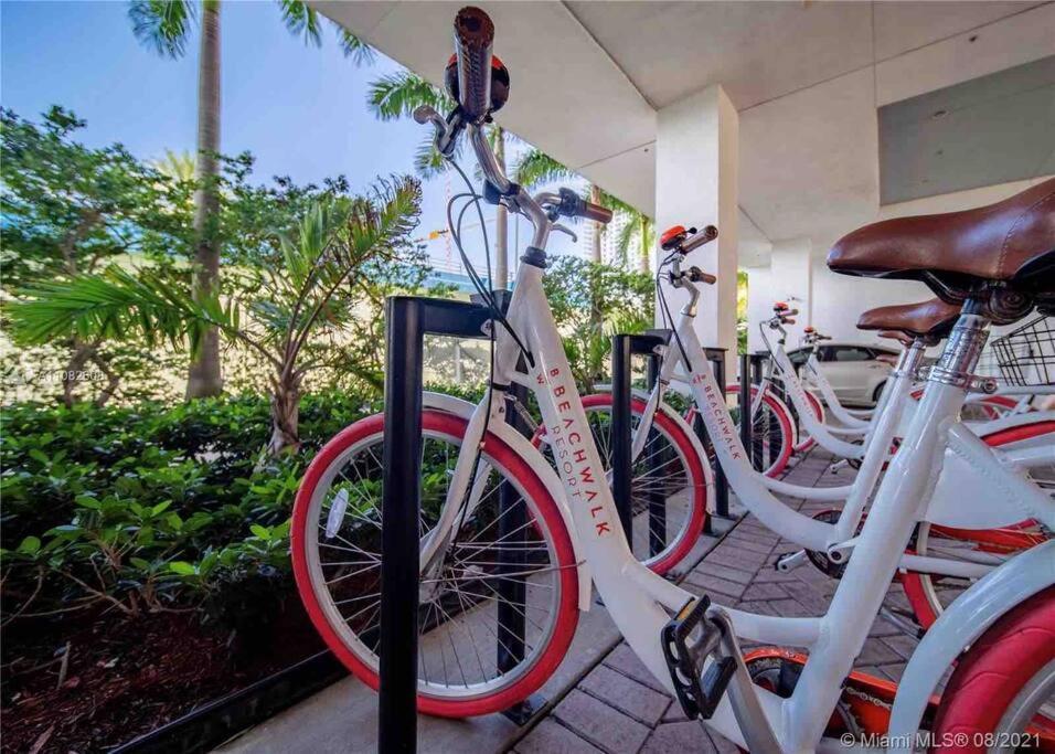 Beachwalk 1B-1B Apmt Amazing View 12A Hallandale Beach Exterior photo